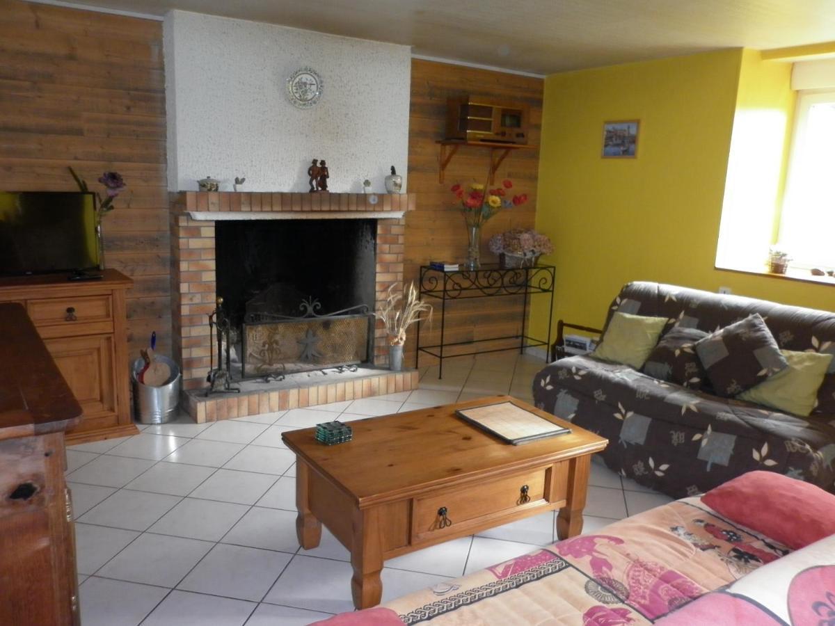 Gîte Clévacances dans le Finistère Scrignac Extérieur photo