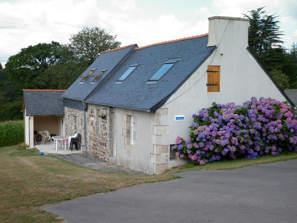 Gîte Clévacances dans le Finistère Scrignac Extérieur photo